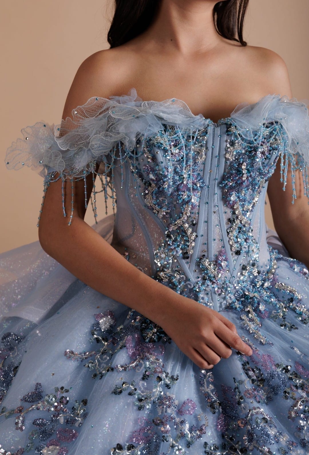 Majesty: El Vestido de tus Sueños – Alta Costura Exclusiva, Mod: FRN2028 Azul cielo