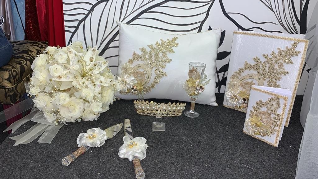 Paquete de Accesorios de Gala - 15 Años