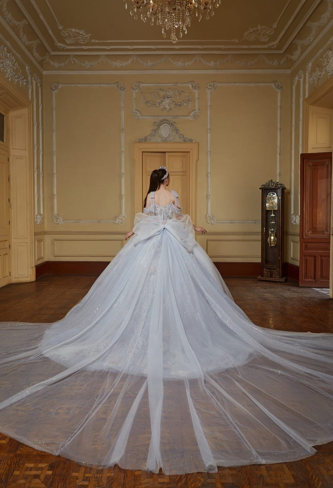 Majesty: El Vestido de tus Sueños – Alta Costura Exclusiva, Mod: 7CN2015 Azul cielo