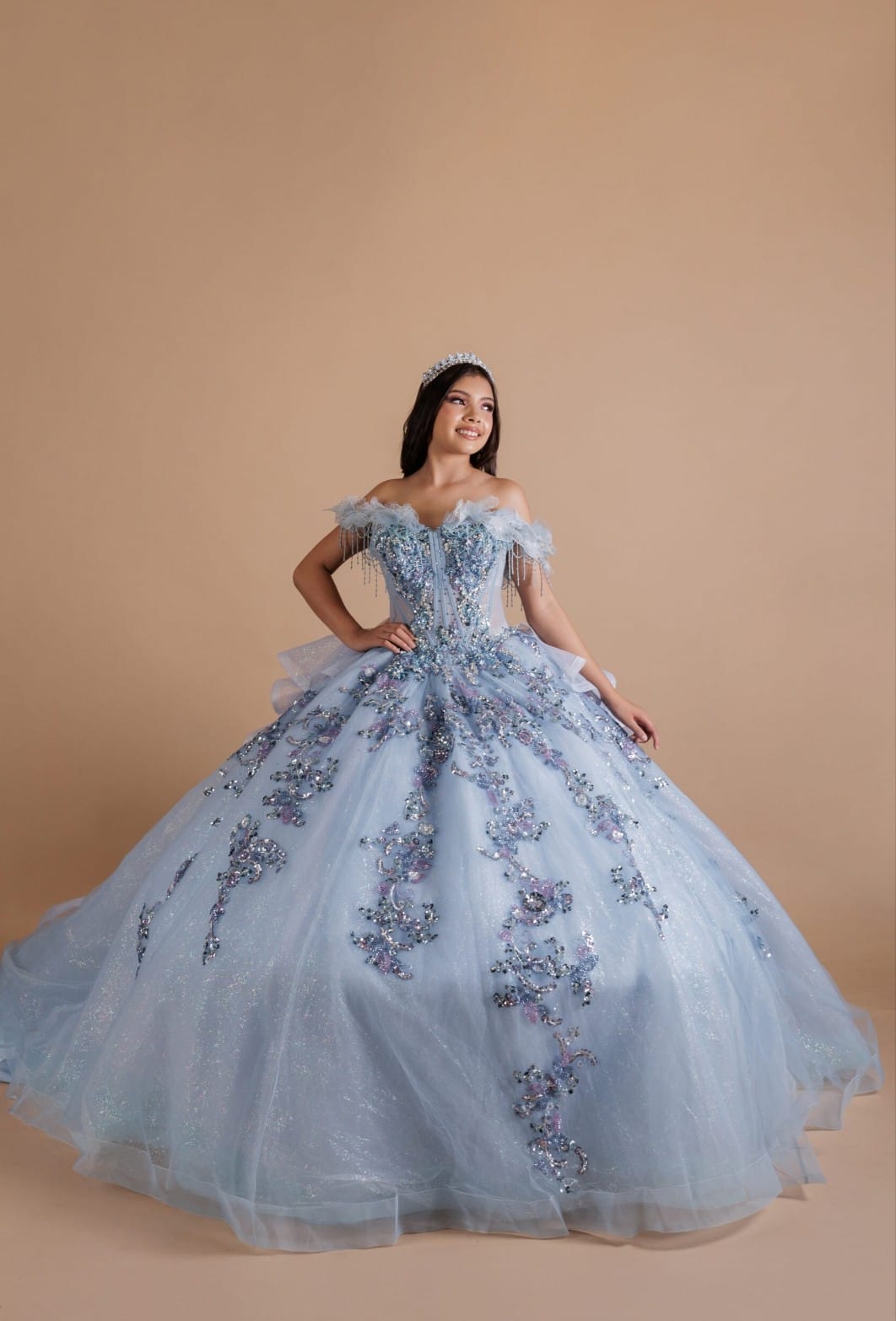 Majesty: El Vestido de tus Sueños – Alta Costura Exclusiva, Mod: FRN2028 Azul cielo