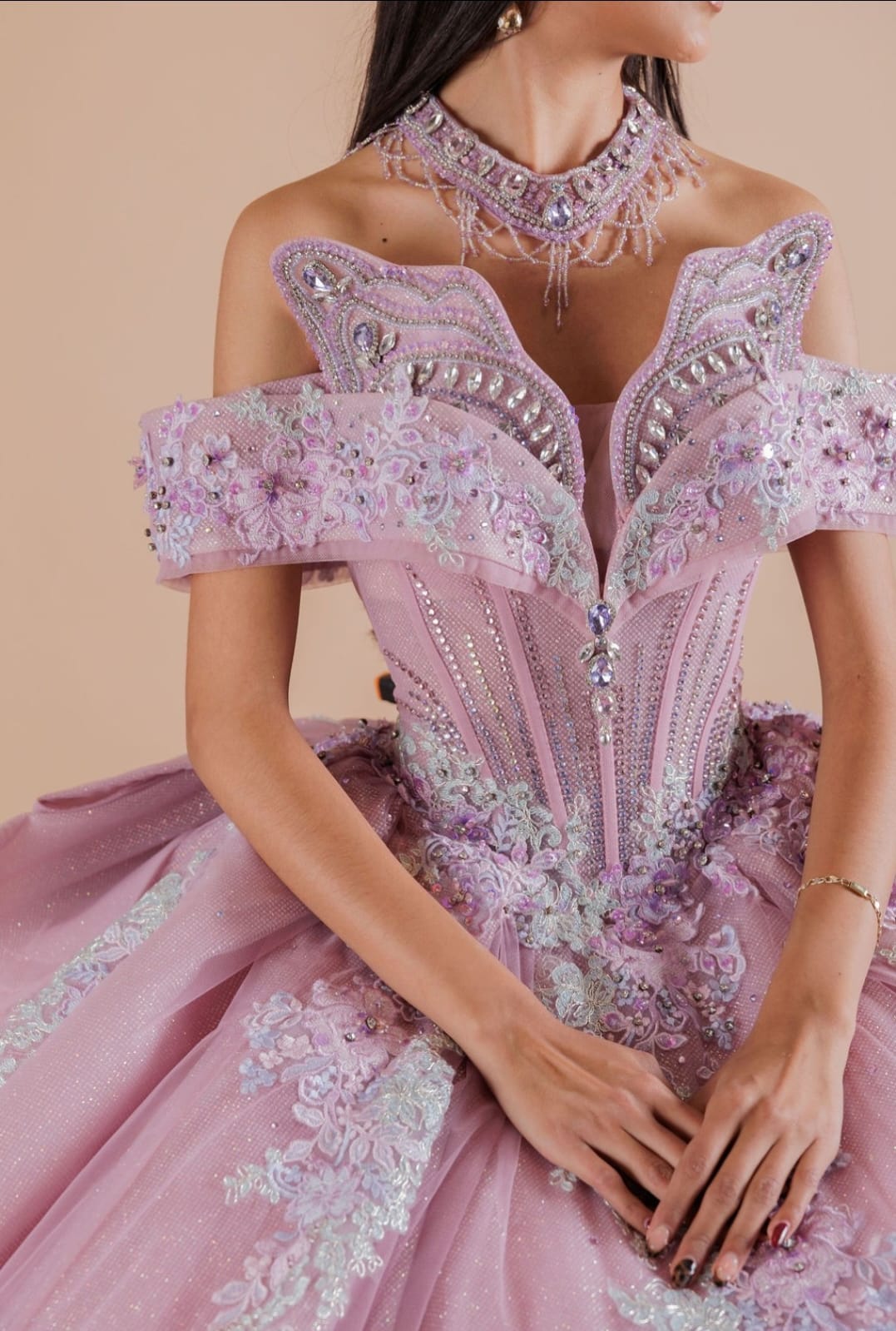 Majesty: El Vestido de tus Sueños – Alta Costura Exclusiva, Mod: FRN2089 Palo de rosa