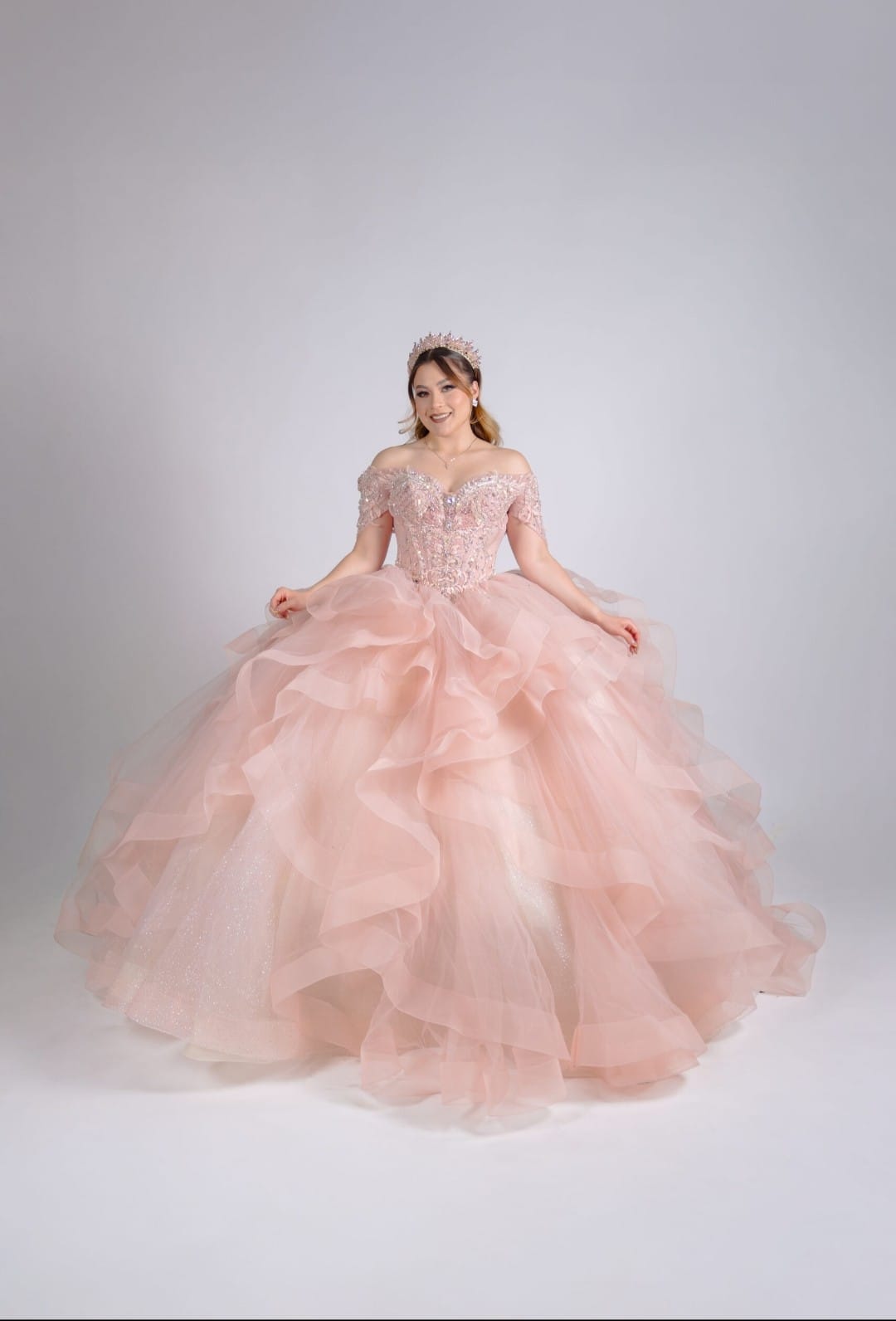Majesty: El Vestido de tus Sueños – Alta Costura Exclusiva, Mod: FRN2069 Rosa/champagne